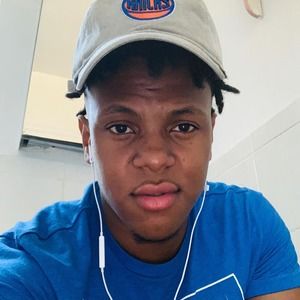 Meet your Posher, Elian